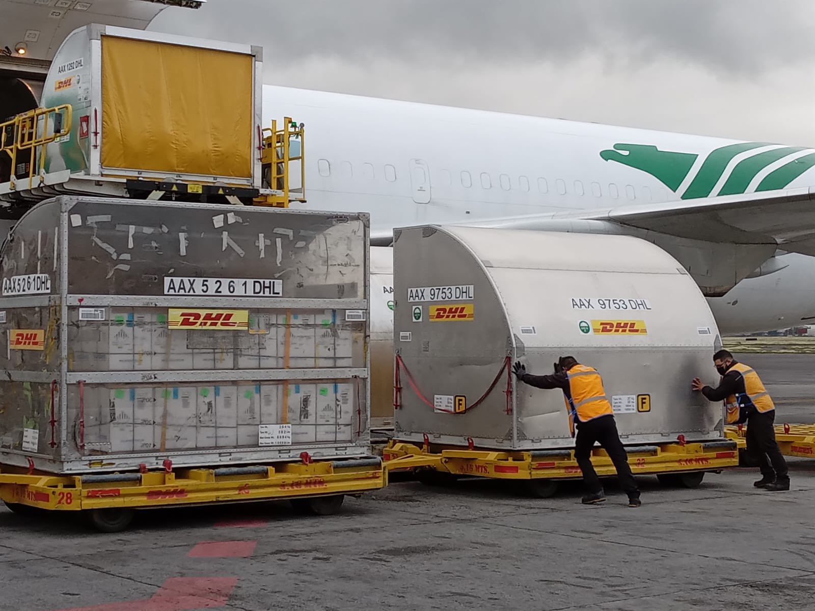 Arriban a México más de un millón de vacunas pediátricas del mecanismo Covax