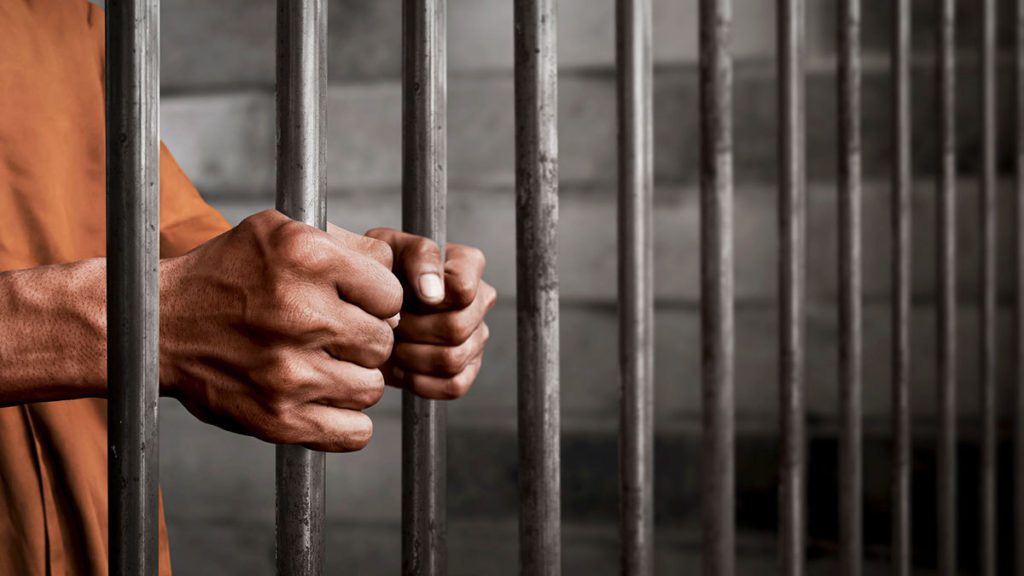 AMLO celebra retiro de proyecto en la SCJN para eliminar prisión preventiva