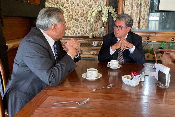 Ricardo Monreal y Adán Augusto López se reúnen en "diálogo franco”