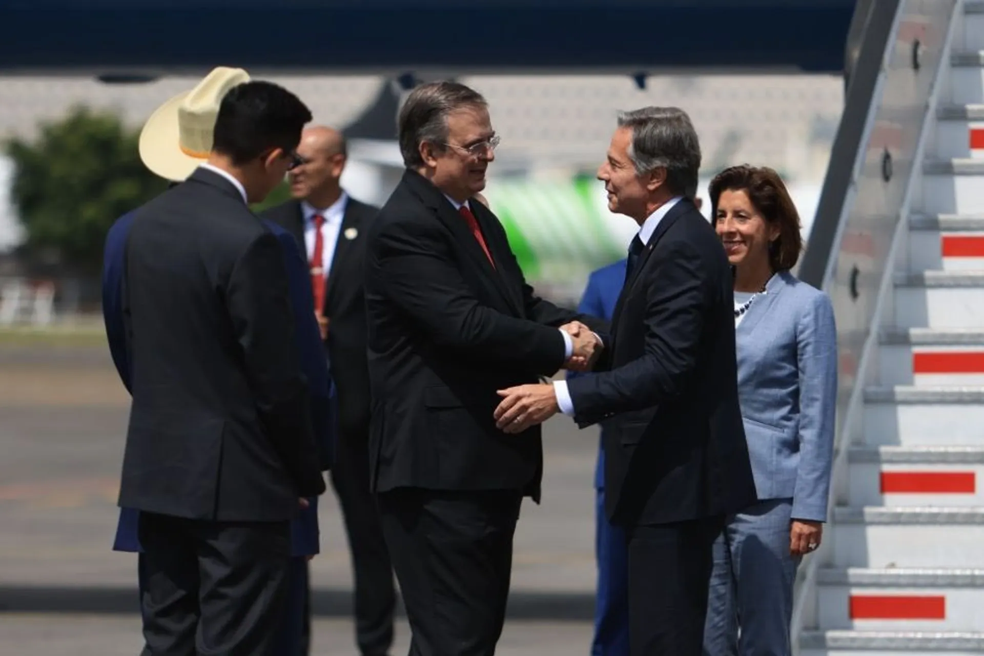 Arriba a México el secretario de Estado de EE.UU., Antony Blinken