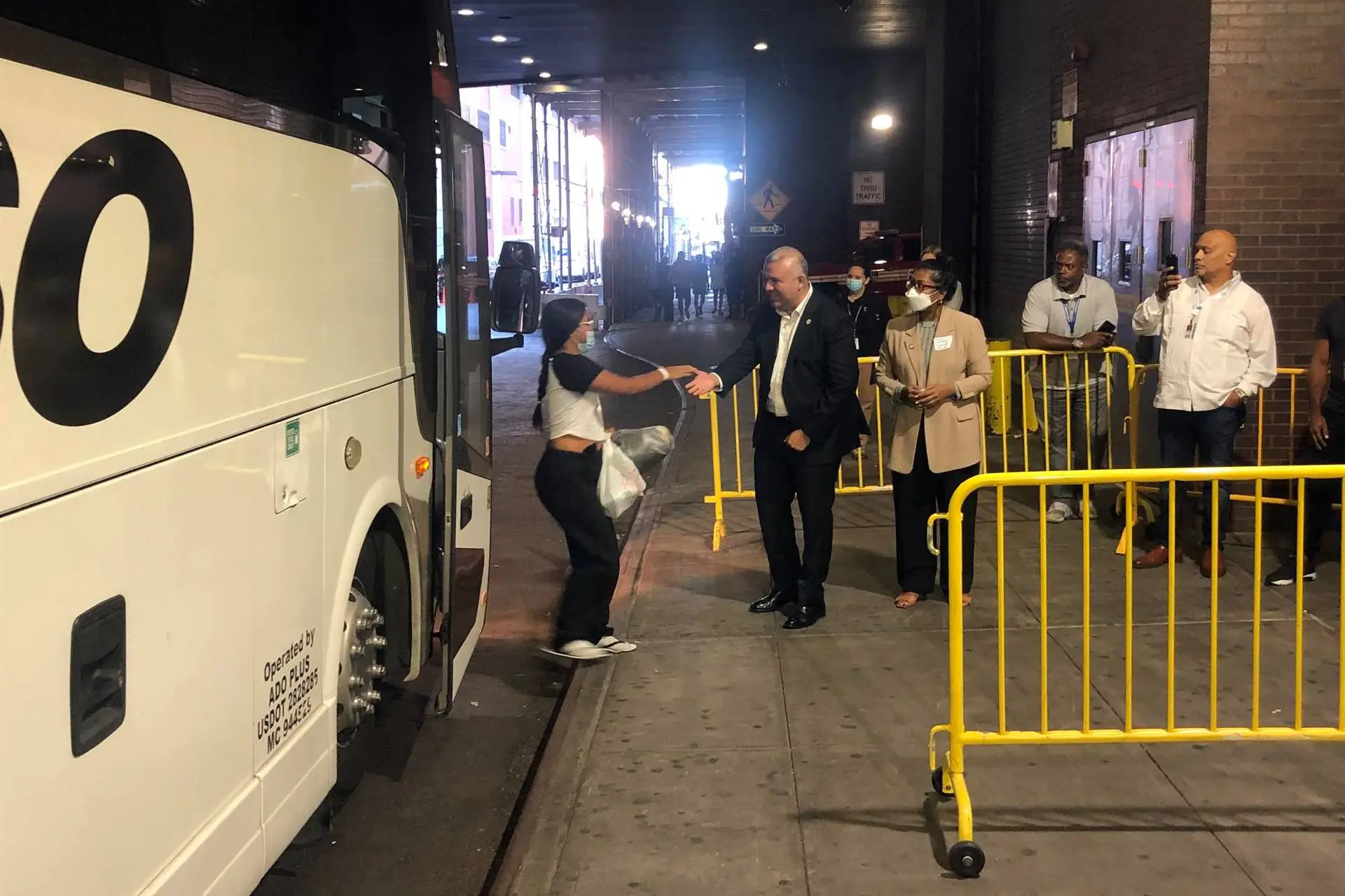 EU está presionando a México para recibir más migrantes: Reuters