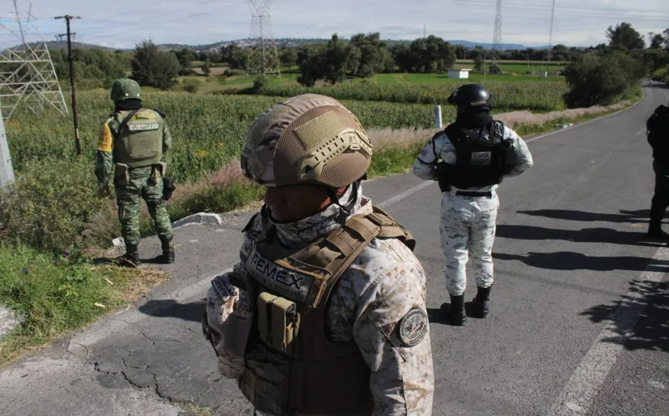 Fuga de gas LP colapsa la autopista México-Puebla
