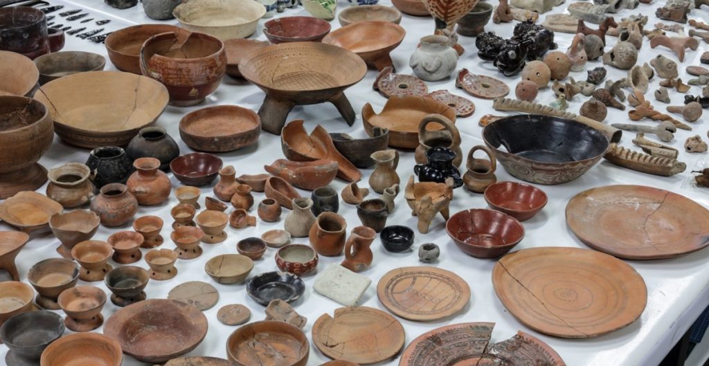 México exige detener una subasta en Francia de 17 piezas prehispánicas