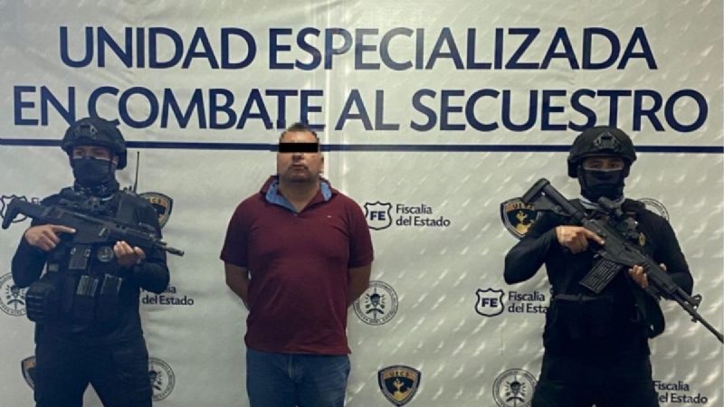 Cae en Guadalajara policía acusado de ser líder de una banda de secuestradores