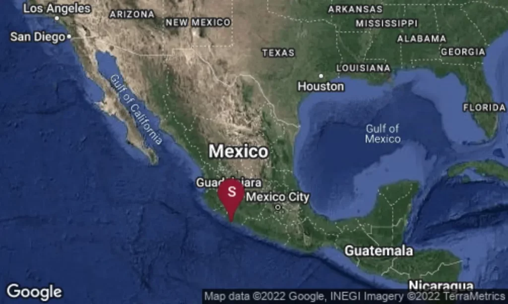 SSN ajusta a 7.4 magnitud de sismo con epicentro en Michoacán