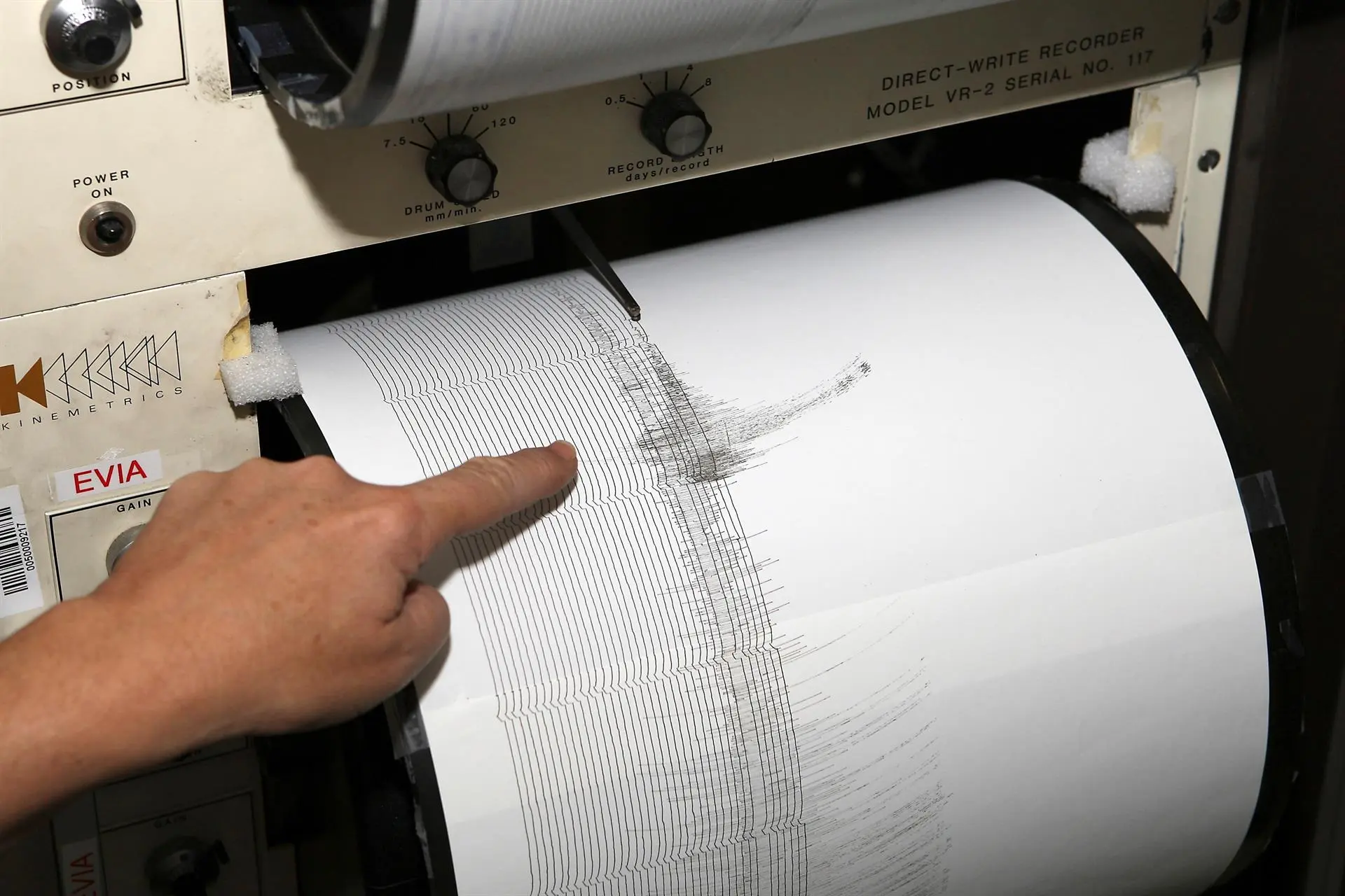 Solo habría daños materiales en Michoacán tras sismo; GN realiza recorridos