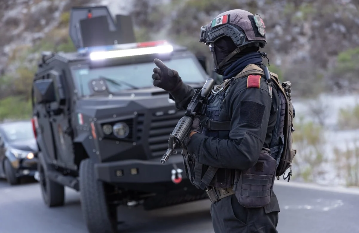 Se suspende vacunación transfronteriza tras ataque a convoy de menores en NL