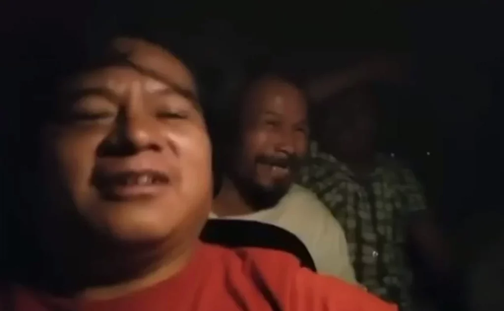 Hombres alcoholizados roban patrulla en Hidalgo y graban #VIDEO enviando saludos