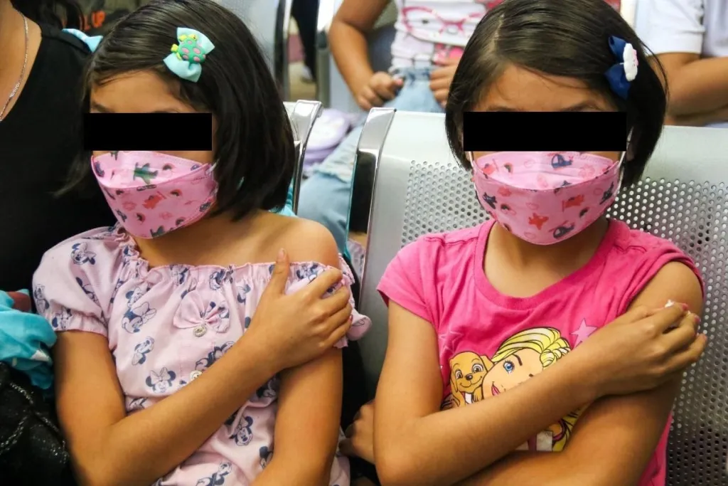 Inicia vacunación a niños menores de 5 años en CDMX. Esto tiene que saber