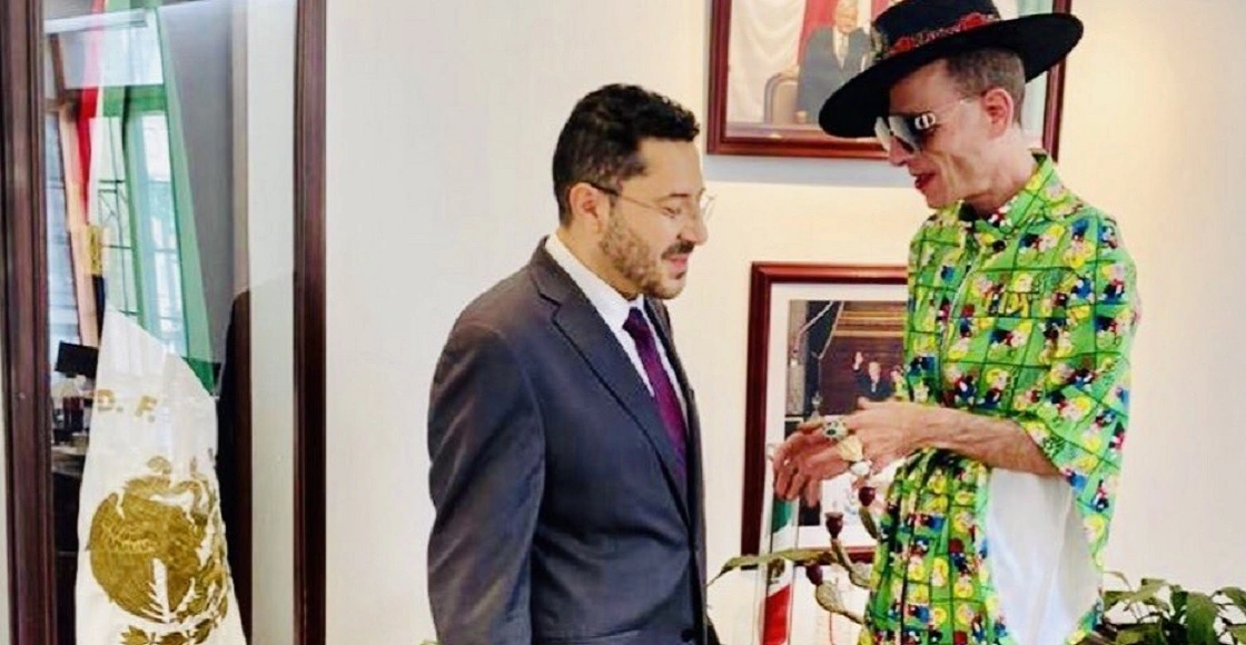 Martí Batres, secretario de Gobierno de CDMX, se reúne con Edy Smol, 'el gurú de la moda'