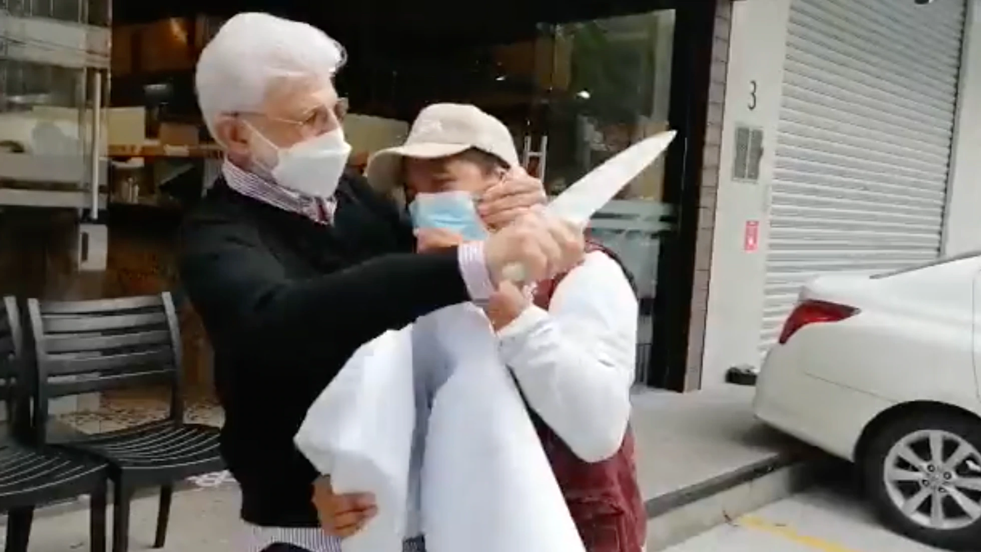 Mauricio Tabe critica reacción de AMLO sobre caso de su padre; Sandra Cuevas lo apoya