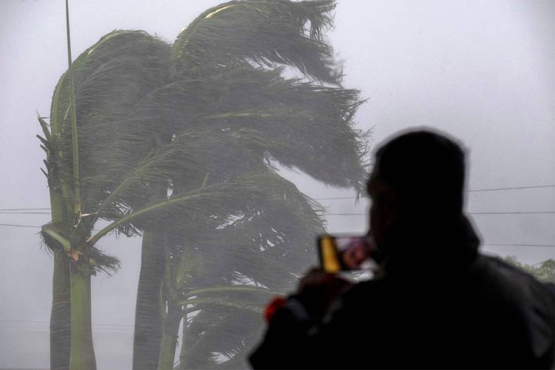 'Ian' se degrada a tormenta tropical; Biden declara estado de desastre en Florida