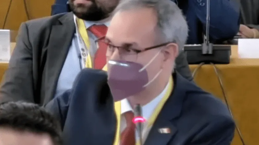 Exhiben a López-Gatell por pedir “voto por voto” para elegir a nuevo director de la OPS