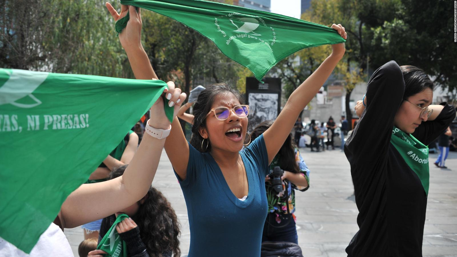 Comisiones del Senado posponen votación de dictamen contra criminalización del aborto