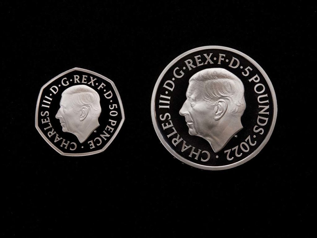 Revelan la nueva moneda con la imagen del rey Carlos III