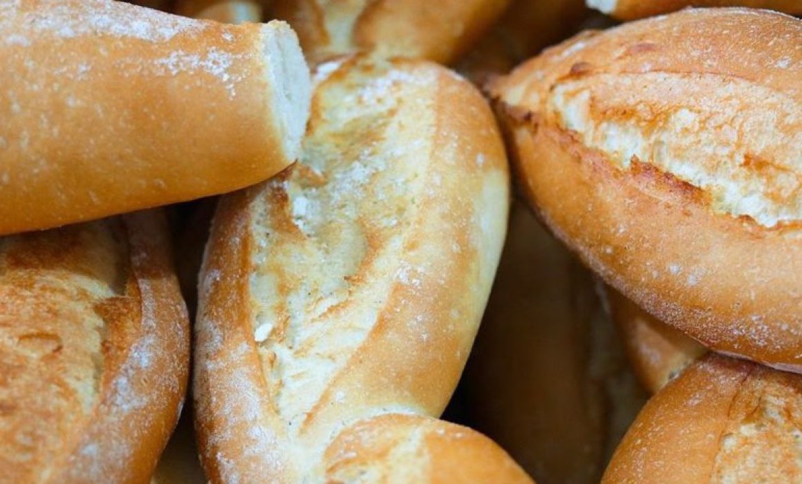 Bolillo sube de precio por la inflación