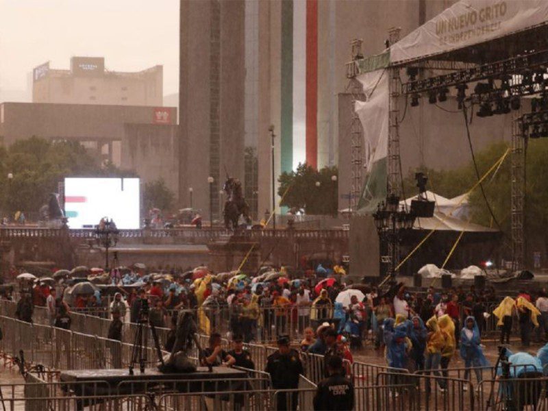 Suspenden festejos patrios en Monterrey por las lluvias