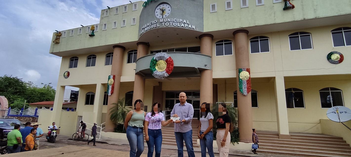 Reportan atentado contra el alcalde de San Miguel Totolapan, Guerrero