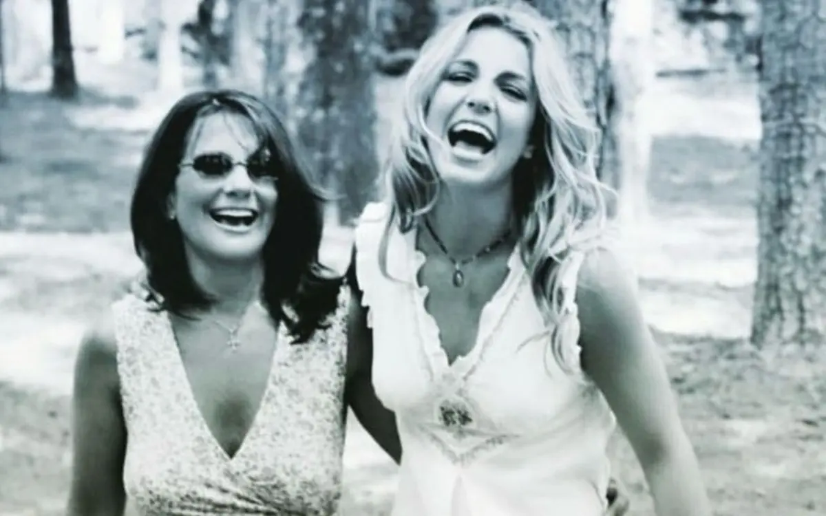 Britney Spears reacciona a las disculpas de su madre y la insulta
