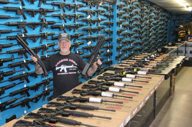 México presenta segunda demanda contra fabricantes de armas en EEUU