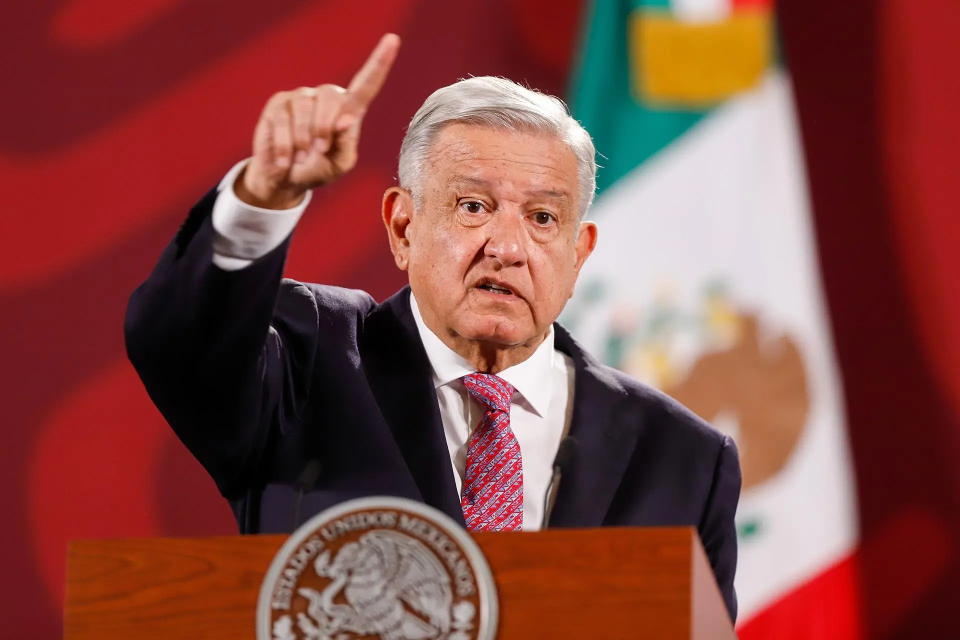 Odio de la oposición, porque los “nacos están en el poder”, asegura AMLO