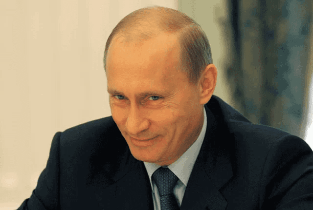 A pesar de expulsión de Rusia, Putin desea a Qatar éxito en organización del Mundial