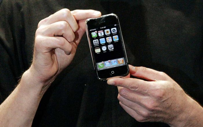 En 40 mil dólares subastan un iPhone en su caja original y sin abrir