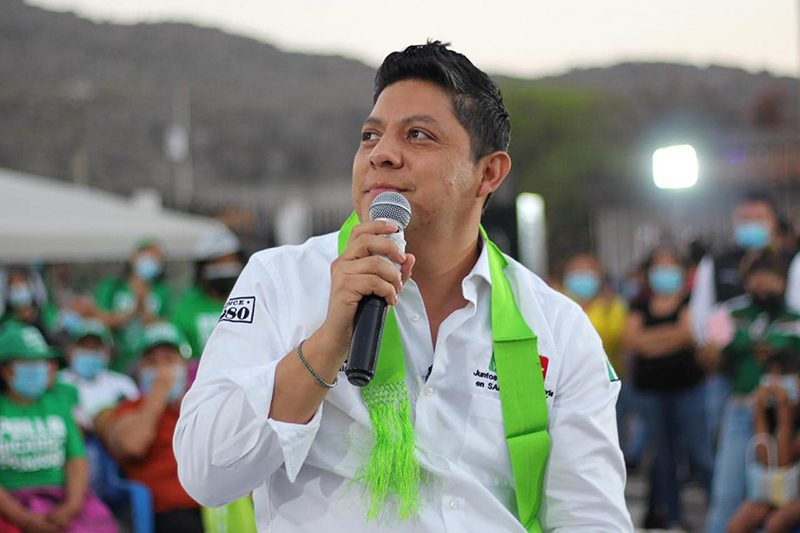 Gobernador de SLP advierte cárcel para quienes fabriquen y difundan 'fake news'