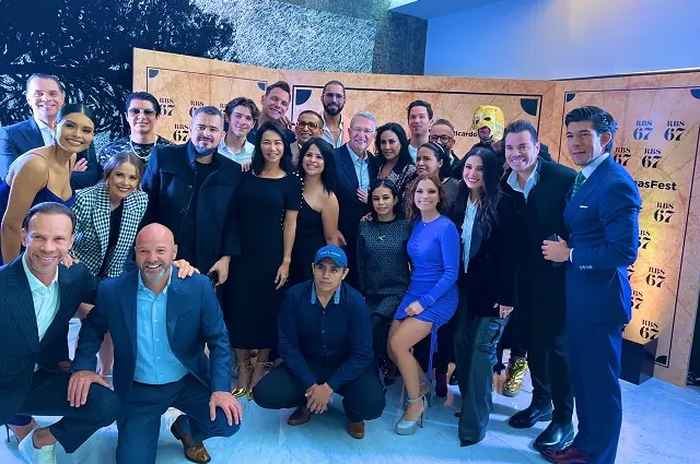 Salinas Pliego celebra cumpleaños entre celebridades e influencers