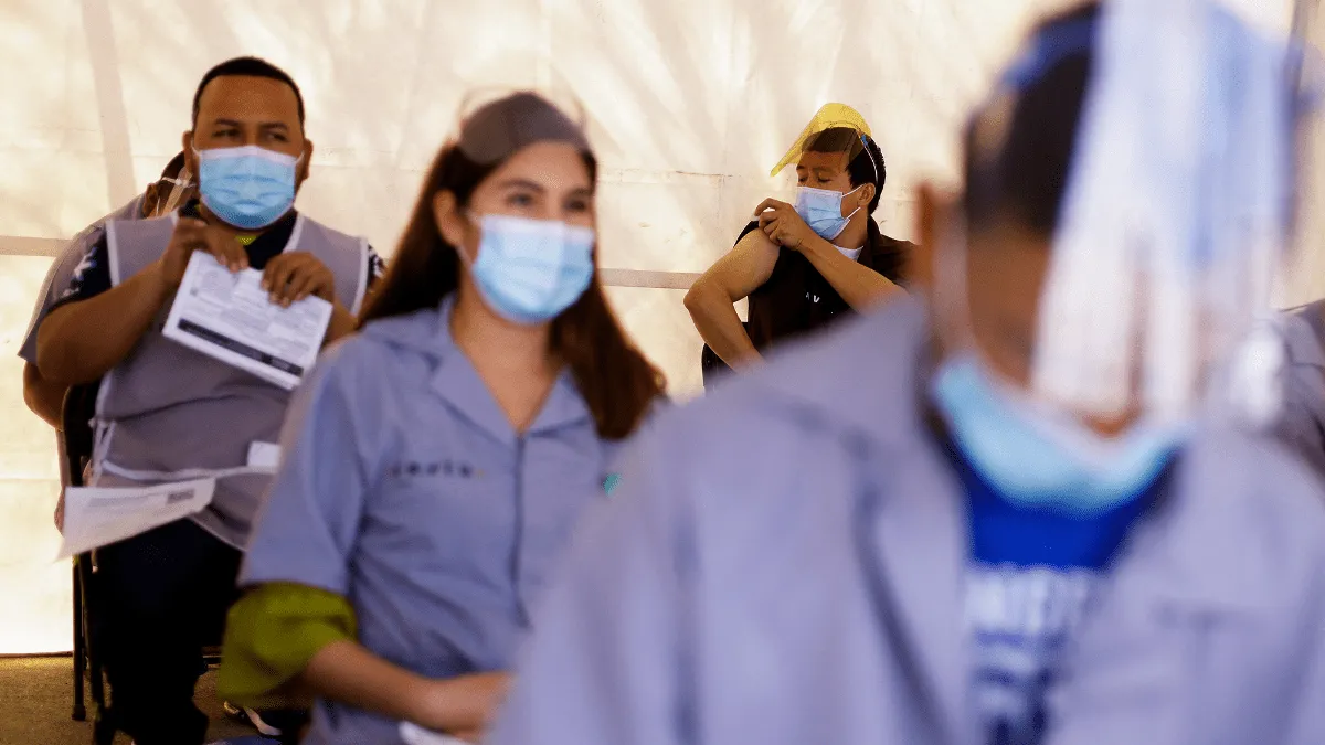 La OMS mantiene la emergencia internacional por COVID-19 ante la incierta evolución del virus