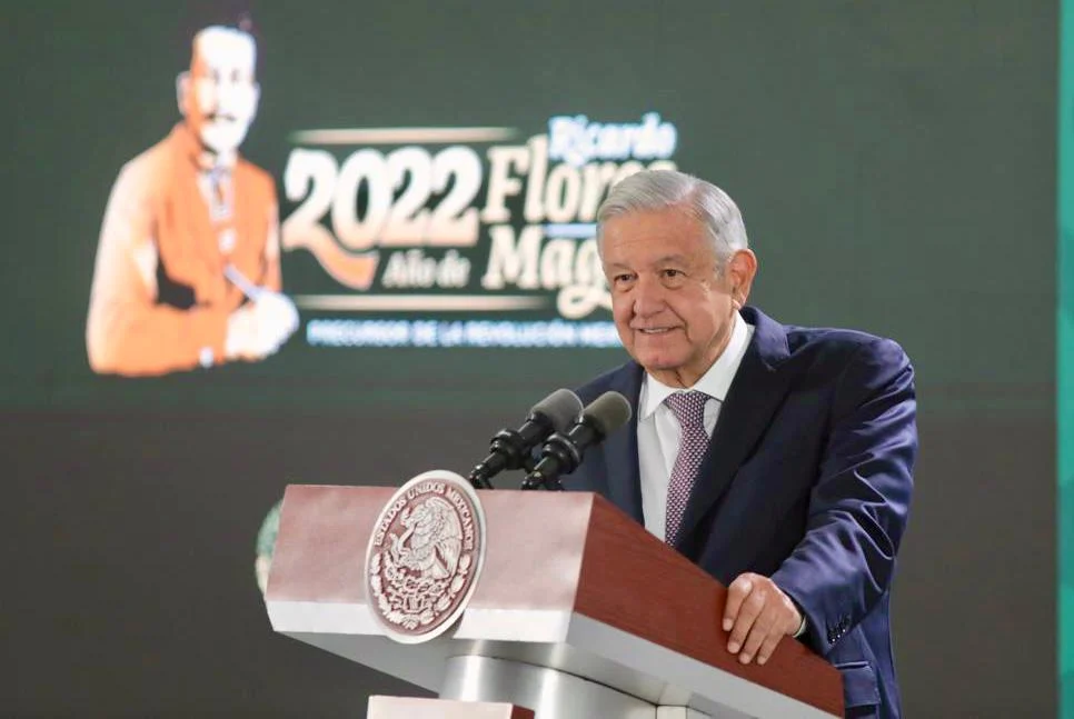 “Deberían de renunciar”: AMLO pide revisar duración de fiscales estatales