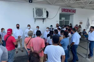 Intoxicación de estudiantes en Veracruz no fue por drogas, asegura secretario de Salud