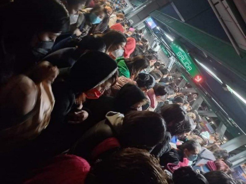 Joven muere tras ser golpeado por convoy en Metro Hidalgo