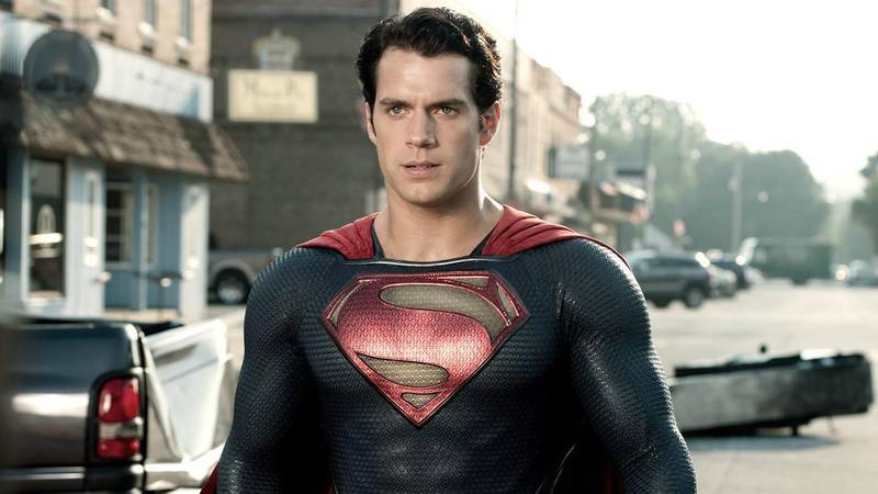 Henry Cavill confirma su regreso como Superman