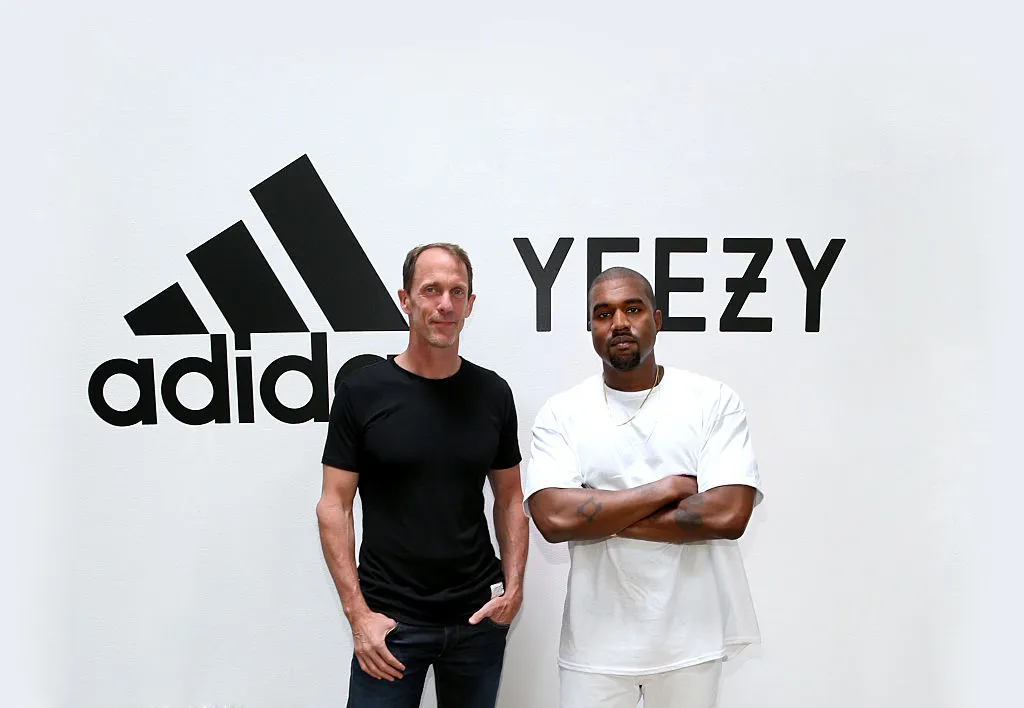 Una más. Adidas rompe relaciones con Kanye West por comentarios antisemitas