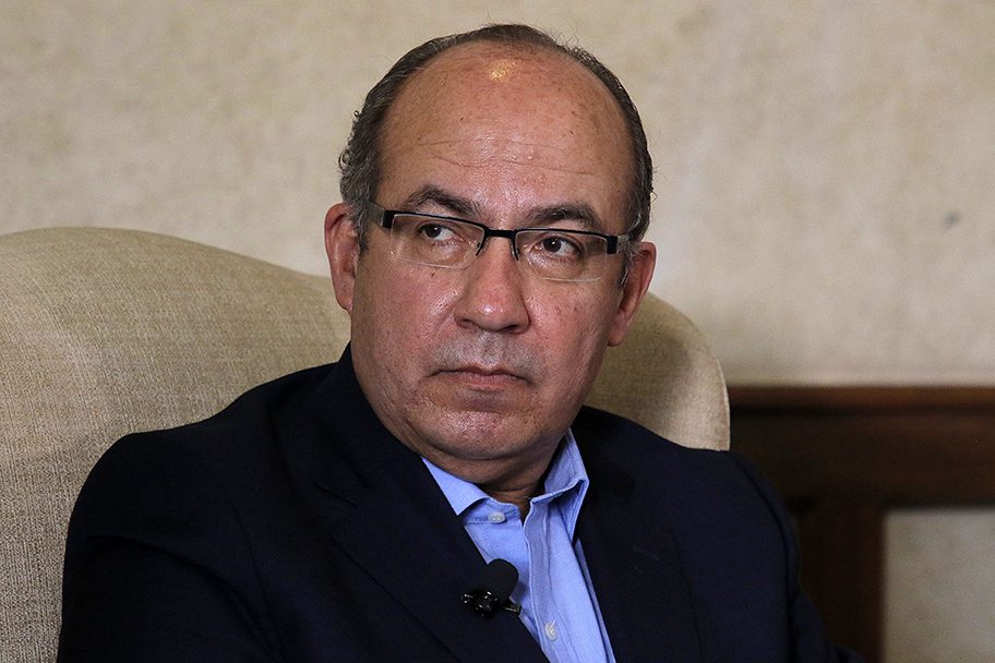 Adán Augusto revela investigación internacional contra Felipe Calderón por tráfico de armas