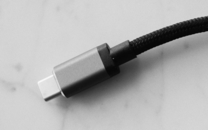Apple confirma que iPhone adoptará cargador USB-C en Europa