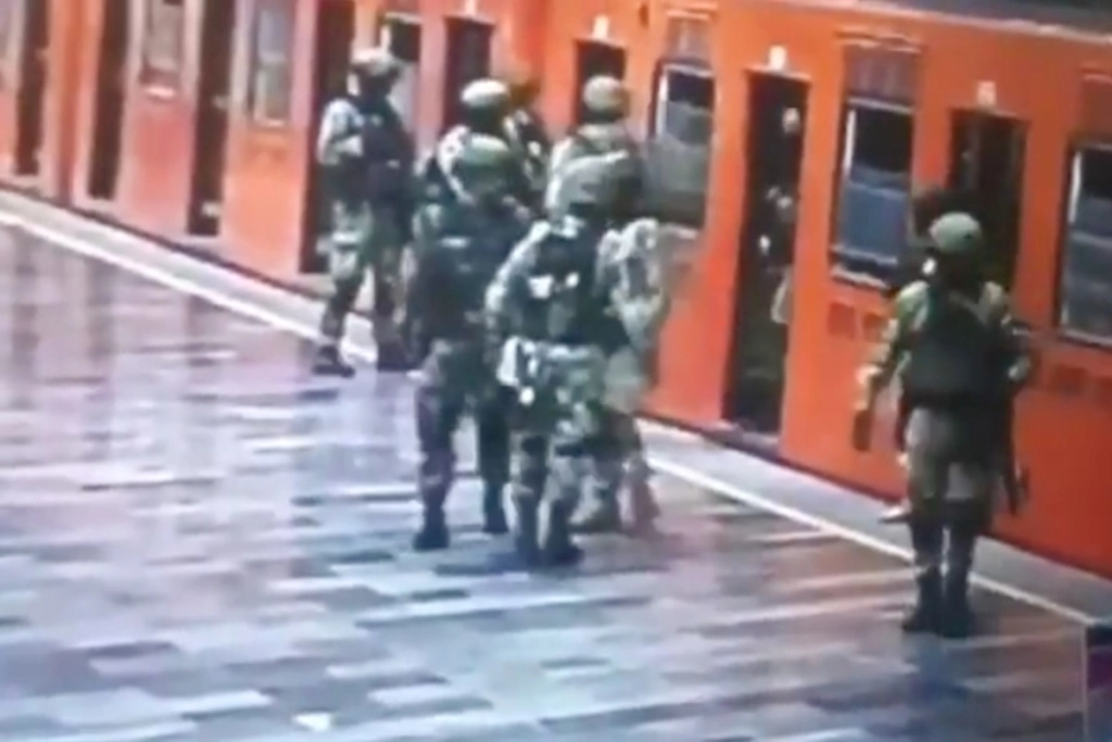 ¿Militares en el Metro CDMX? Esto es lo que pasó #VIDEO
