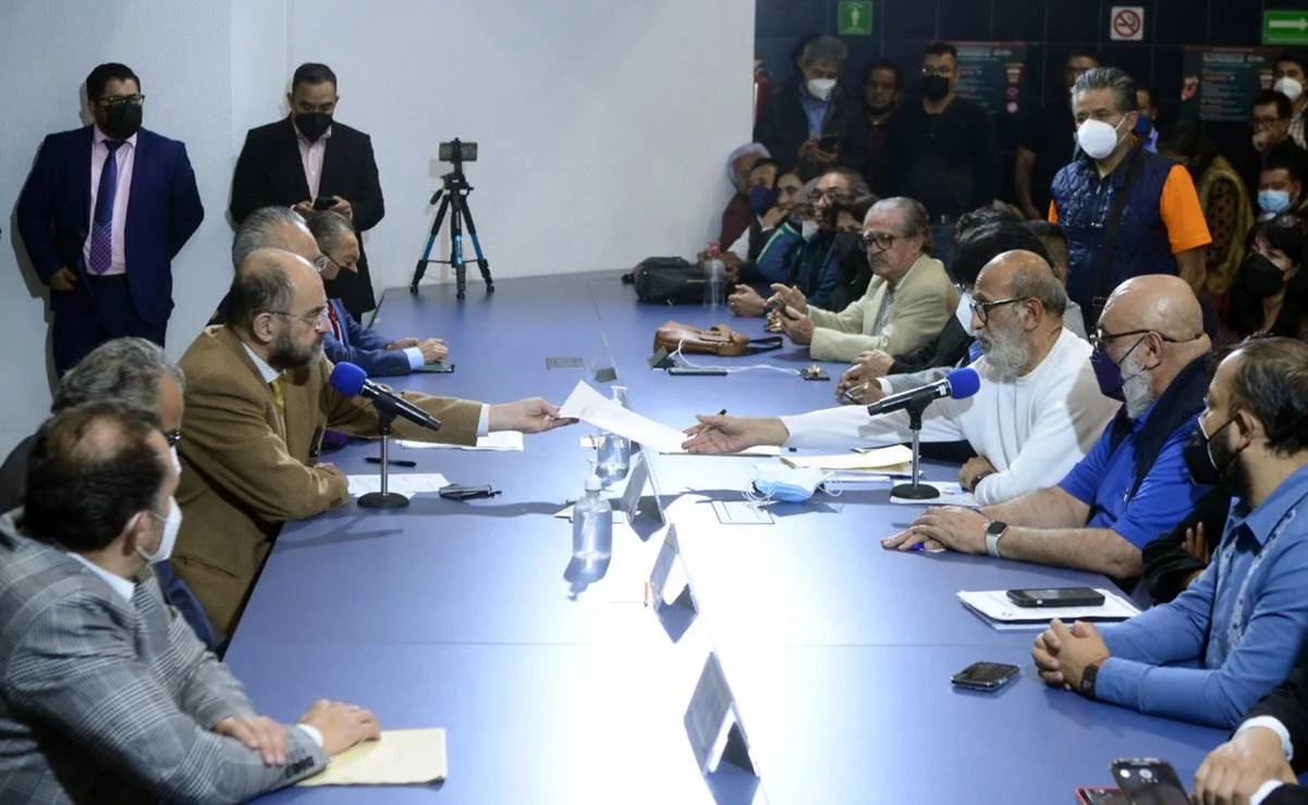 Sindicato de la UNAM acepta aumento del 4% y queda conjurada huelga