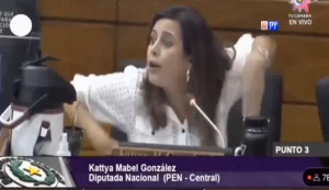 Diputada en Paraguay recita ‘Te Felicito’, de Shakira, en plena sesión del Congreso #VIDEO