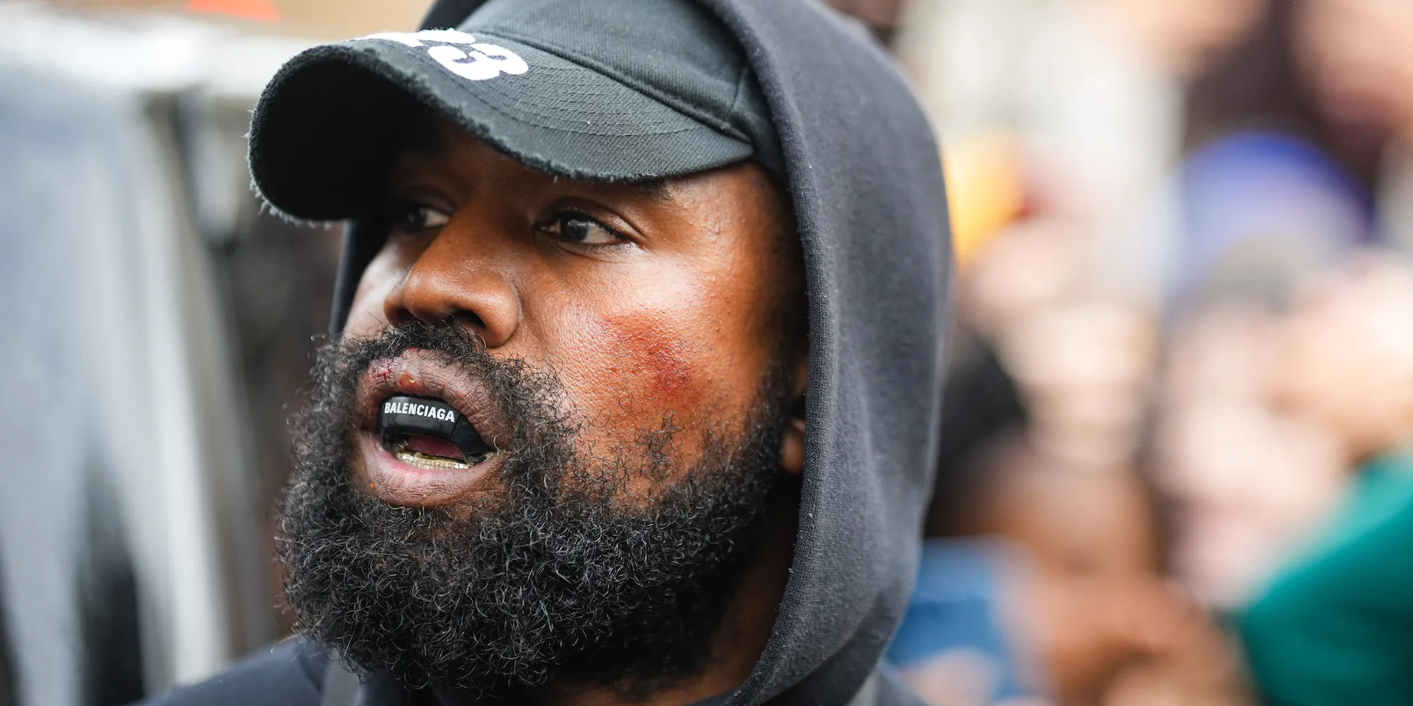 Kanye West recupera su cuenta de Twitter tras compra de Elon Musk