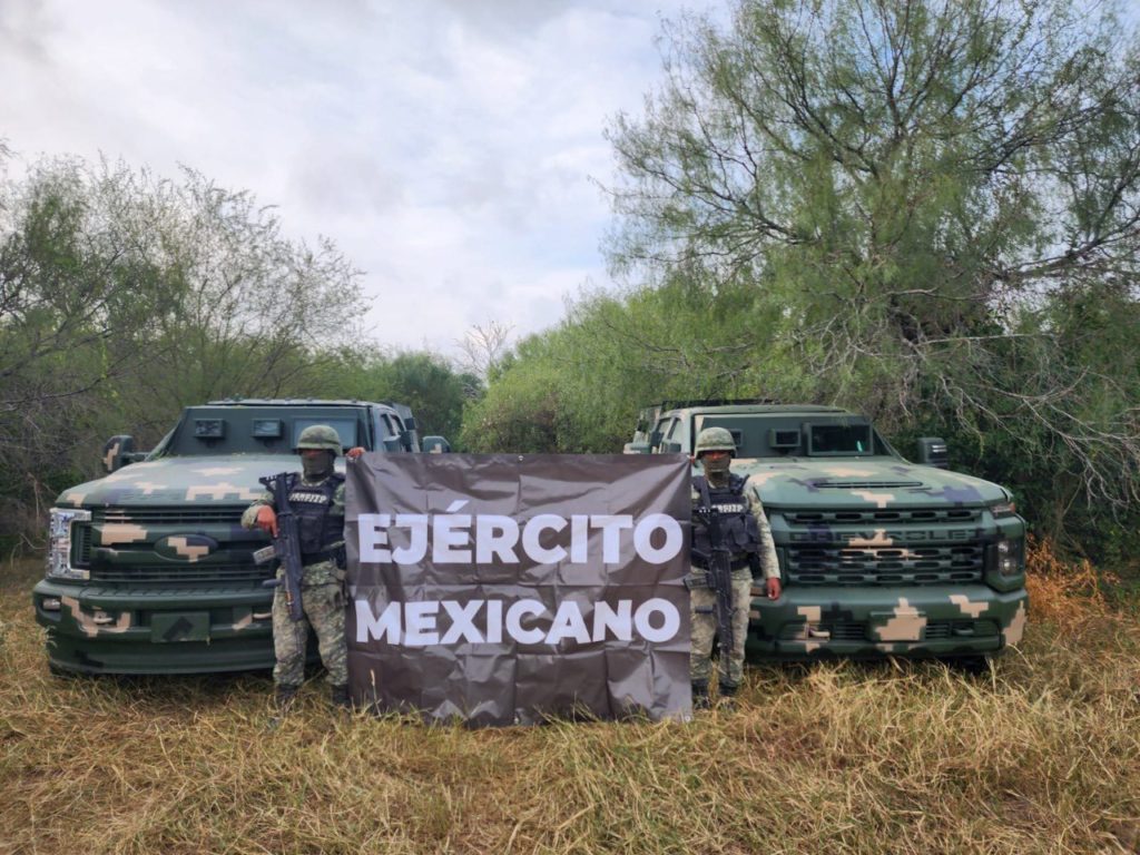 Aseguran en Tamaulipas camionetas “monstruo” diseñadas como patrullas militares