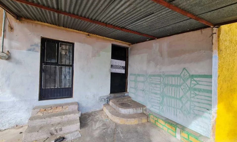 Hallan cuerpo calcinado en una vivienda de Tlaquepaque