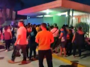 Reportan nuevos casos de intoxicación en secundaria de Chiapas, ahora en Tapachula #VIDEO