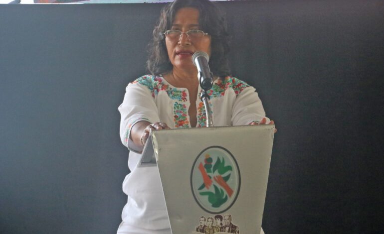 Alcaldesa de Acapulco revela que gastó 281 mil pesos en "viaje de trabajo" a Florida