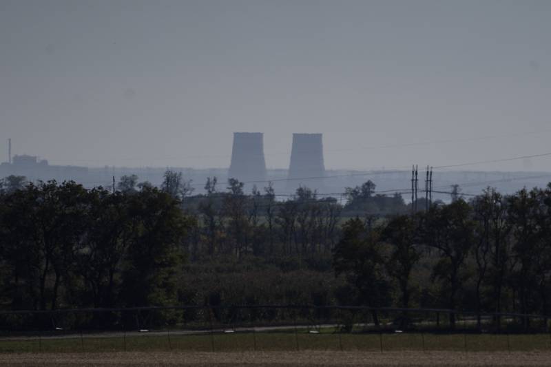 Ucrania acusa a Rusia de atacar nuevamente central nuclear de Zaporiyia