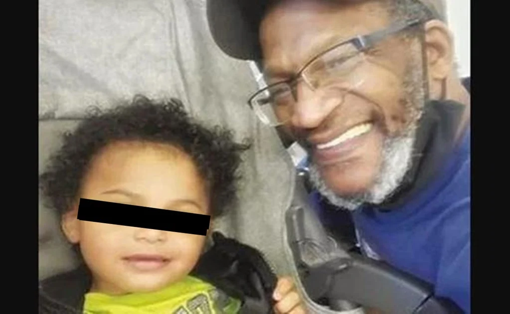 Niño de 2 años muere de hambre tras pasar más de una semana con su padre muerto