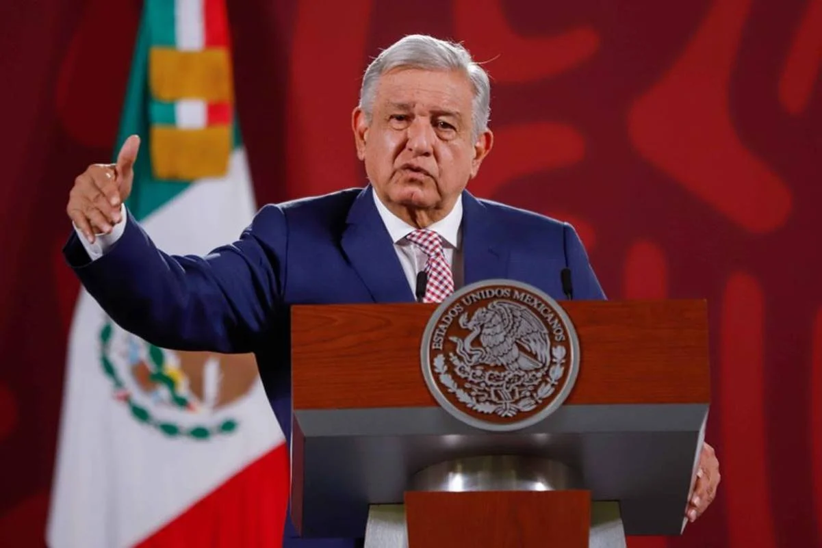 Reforma electoral busca que INE no esté "en manos de oligarquía": AMLO