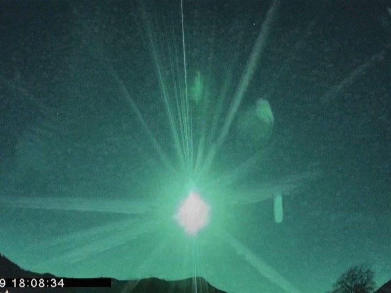 Caída de meteorito en Noruega ilumina el cielo intensamente #VIDEO