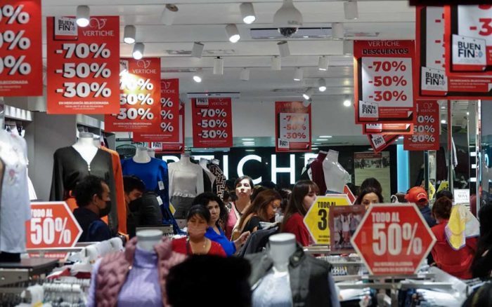 Clienta compra iPhone 11 en 6 mil pesos gracias a intervención de la Profeco